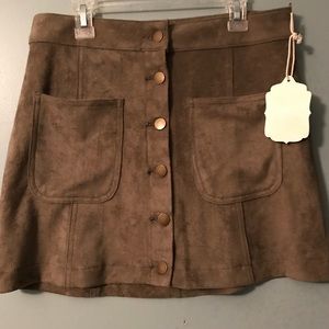 trendy faux suede skirt!!